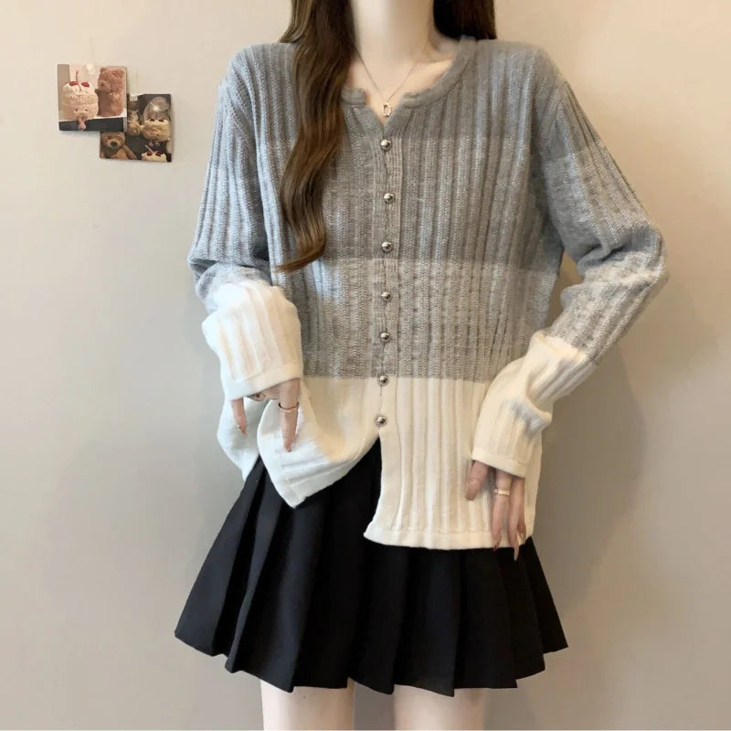 Women's Pullover Long-sleeved Sweater Gradient Contrast Color Casual and Fashionable Round Neck Top